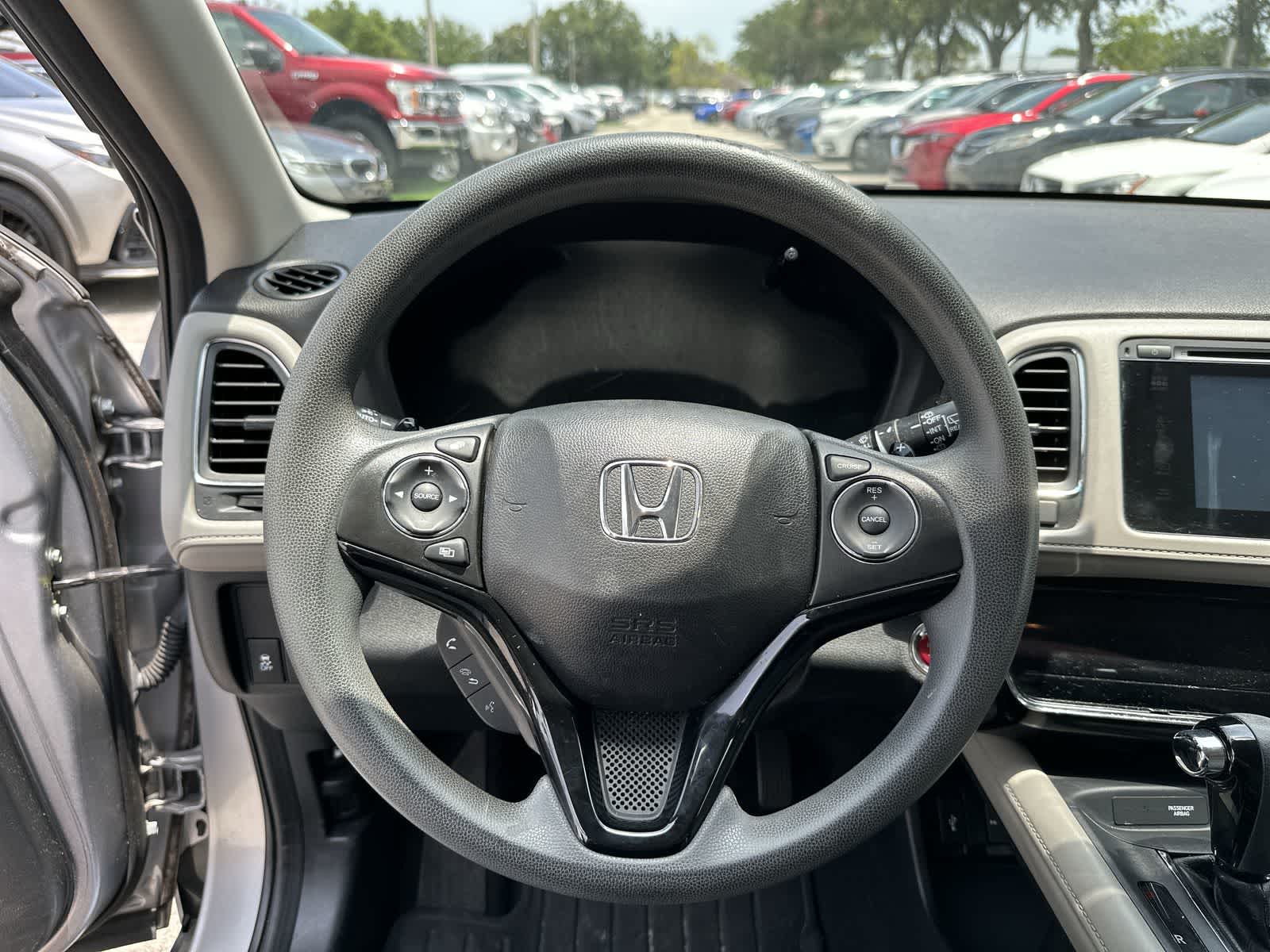 Thumbnail: 2018 Honda HR-V - 15