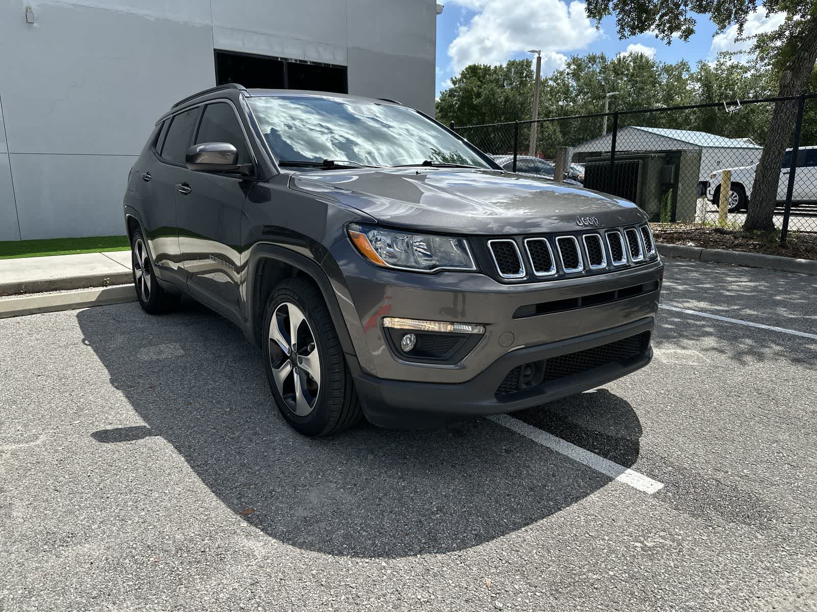 Thumbnail: 2020 Jeep Compass - 11