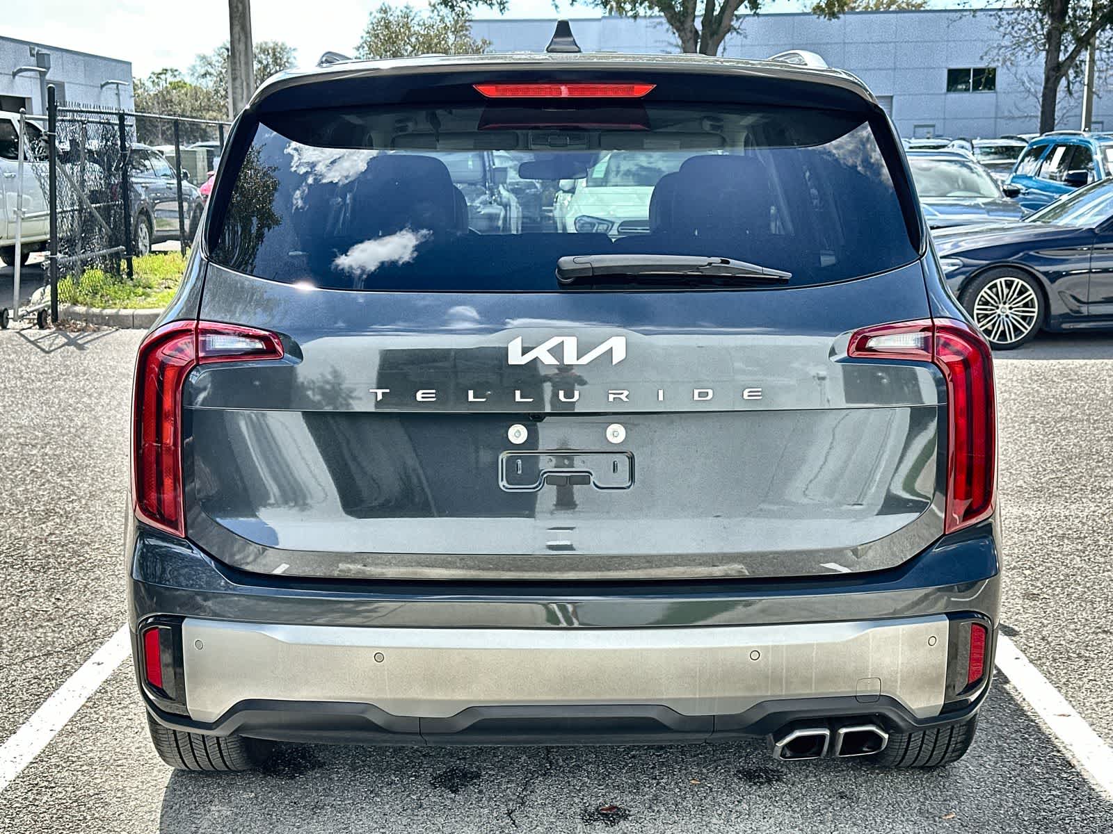Thumbnail: 2024 Kia Telluride - 7