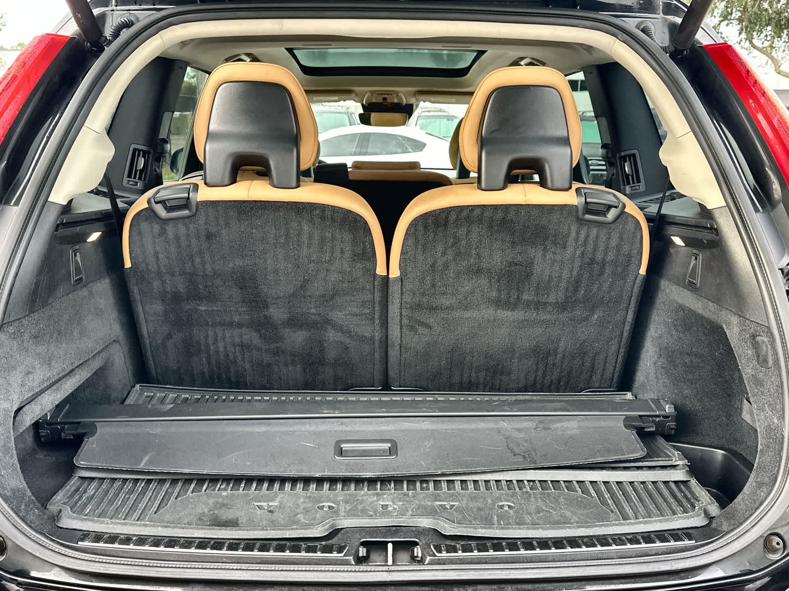 Thumbnail: 2016 Volvo XC90 - 19