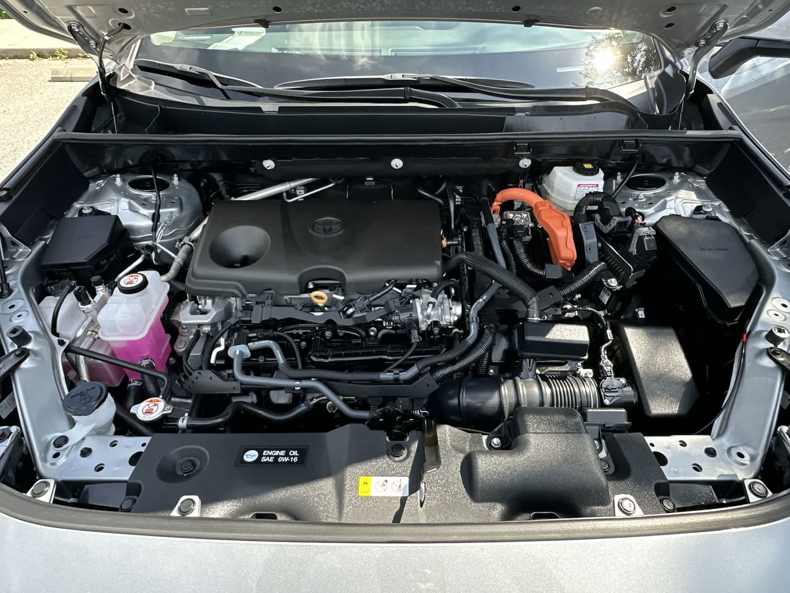 Thumbnail: 2024 Toyota RAV4 - 9