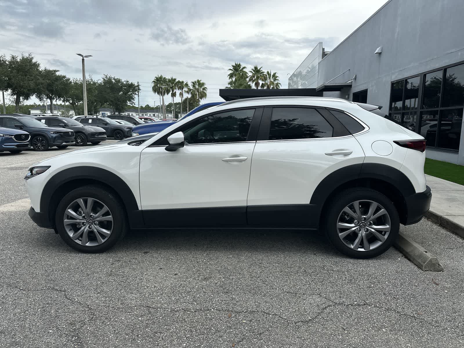 Thumbnail: 2022 Mazda CX-30 - 3