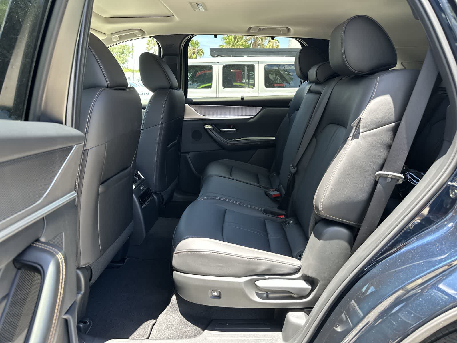 Thumbnail: 2026 Mazda CX-90 - 4