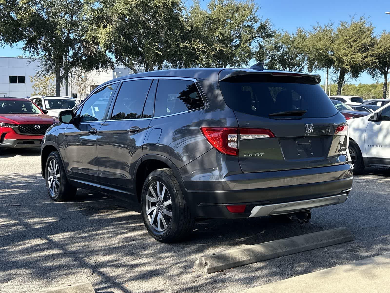 Thumbnail: 2019 Honda Pilot - 4