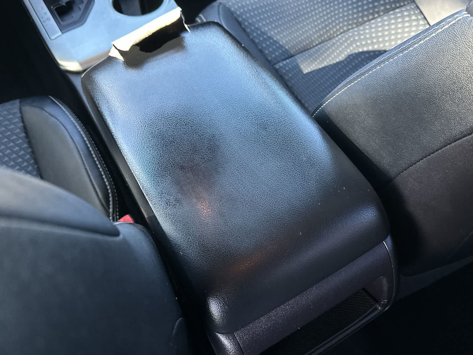 Thumbnail: 2014 Toyota Camry - 16