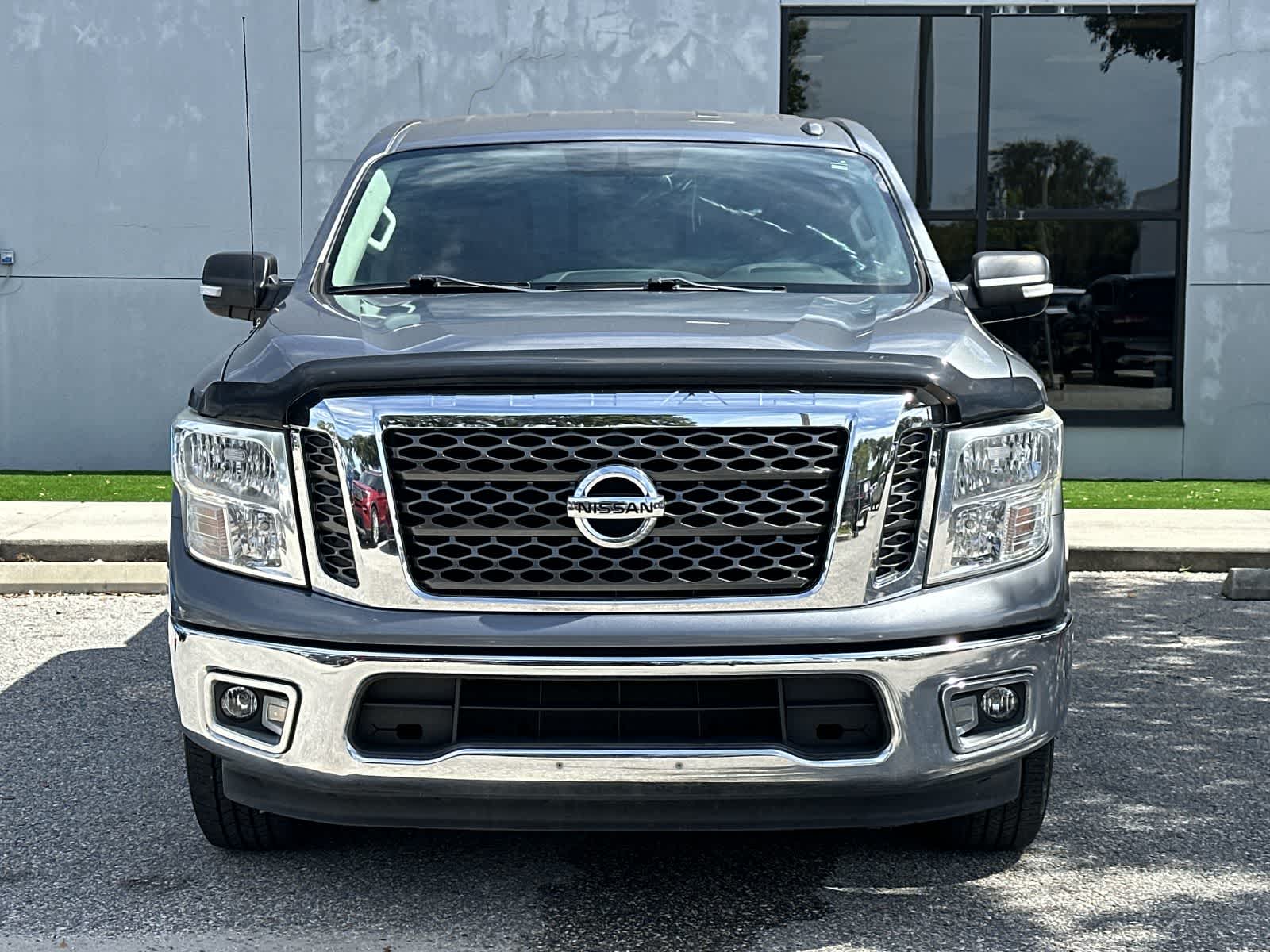 Thumbnail: 2017 Nissan Titan - 5