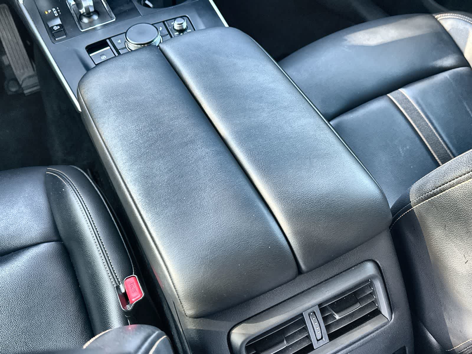 Thumbnail: 2024 Mazda CX-90 - 16