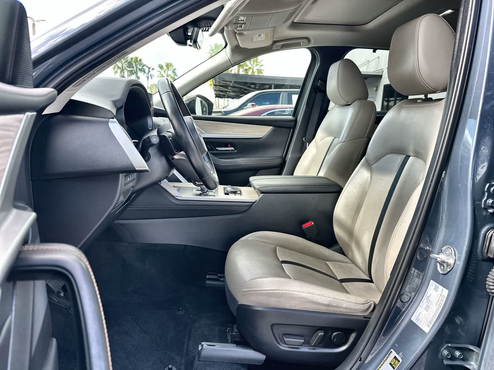 Thumbnail: 2025 Mazda CX-70 - 11