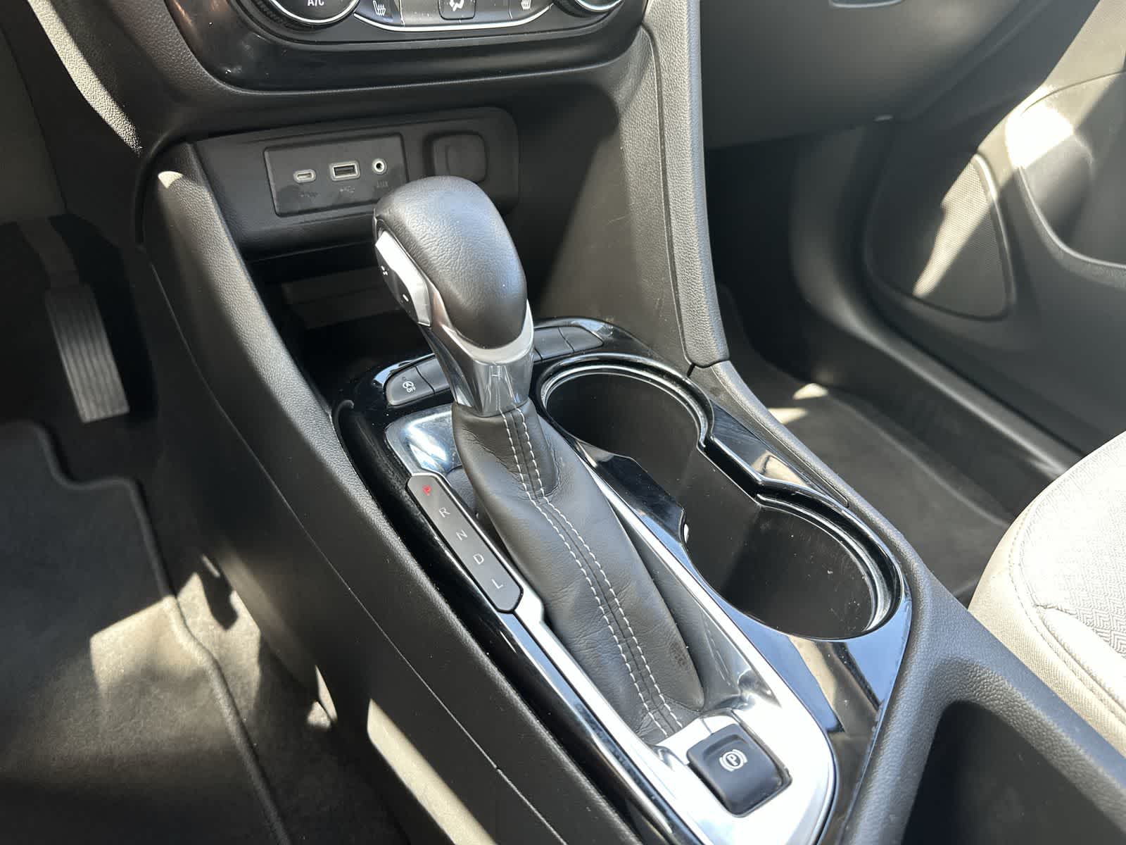 Thumbnail: 2023 Buick Encore GX - 21