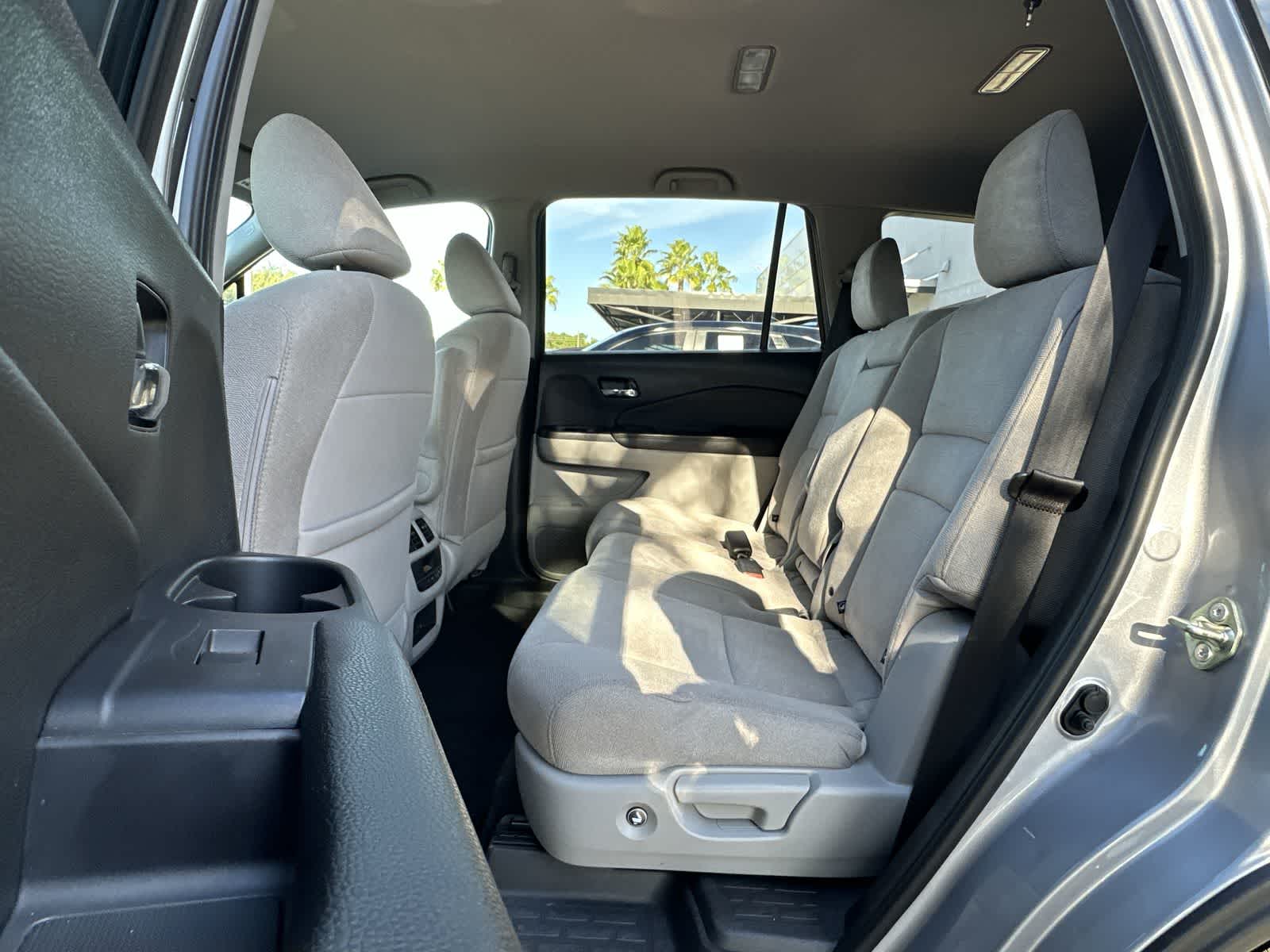 Thumbnail: 2020 Honda Pilot - 13