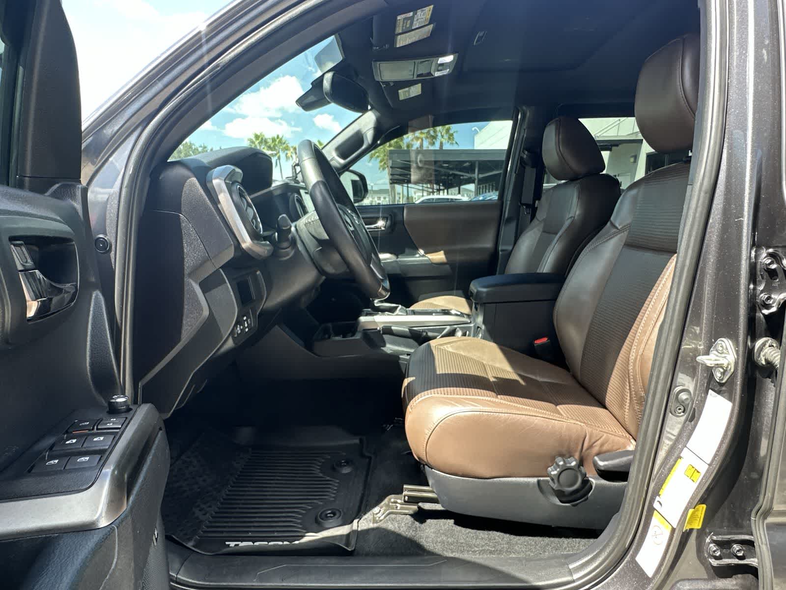 Thumbnail: 2018 Toyota Tacoma - 2