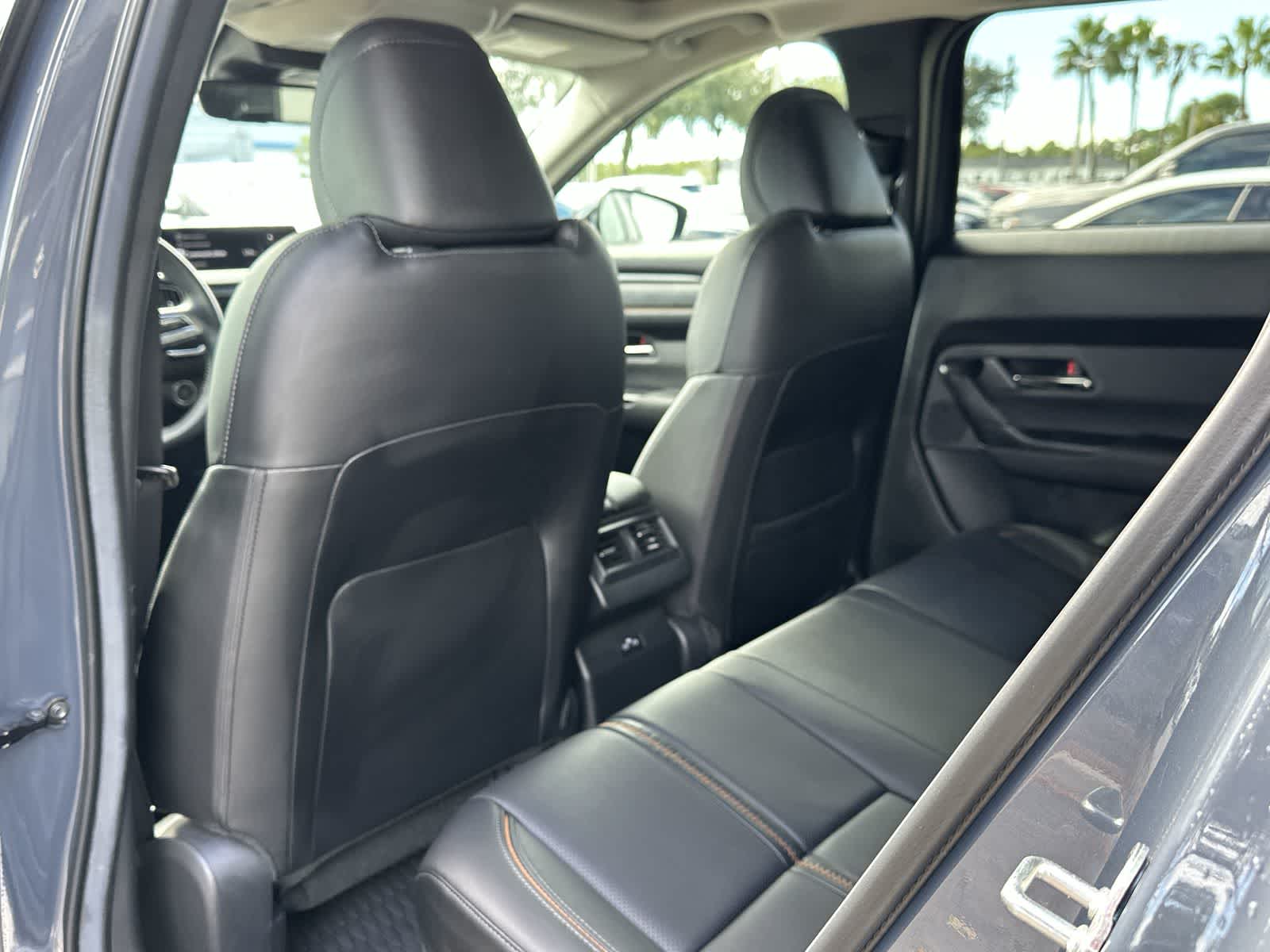 Thumbnail: 2025 Mazda CX-50 - 12