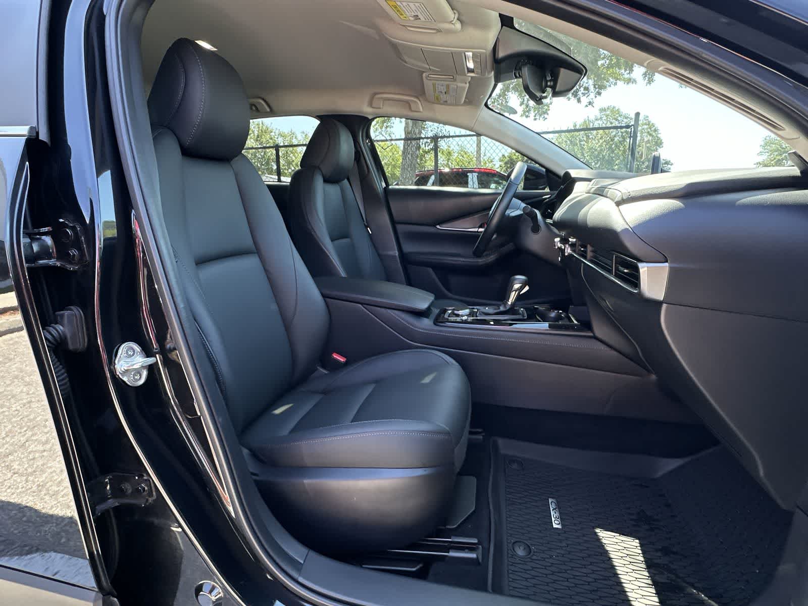 Thumbnail: 2025 Mazda CX-30 - 8