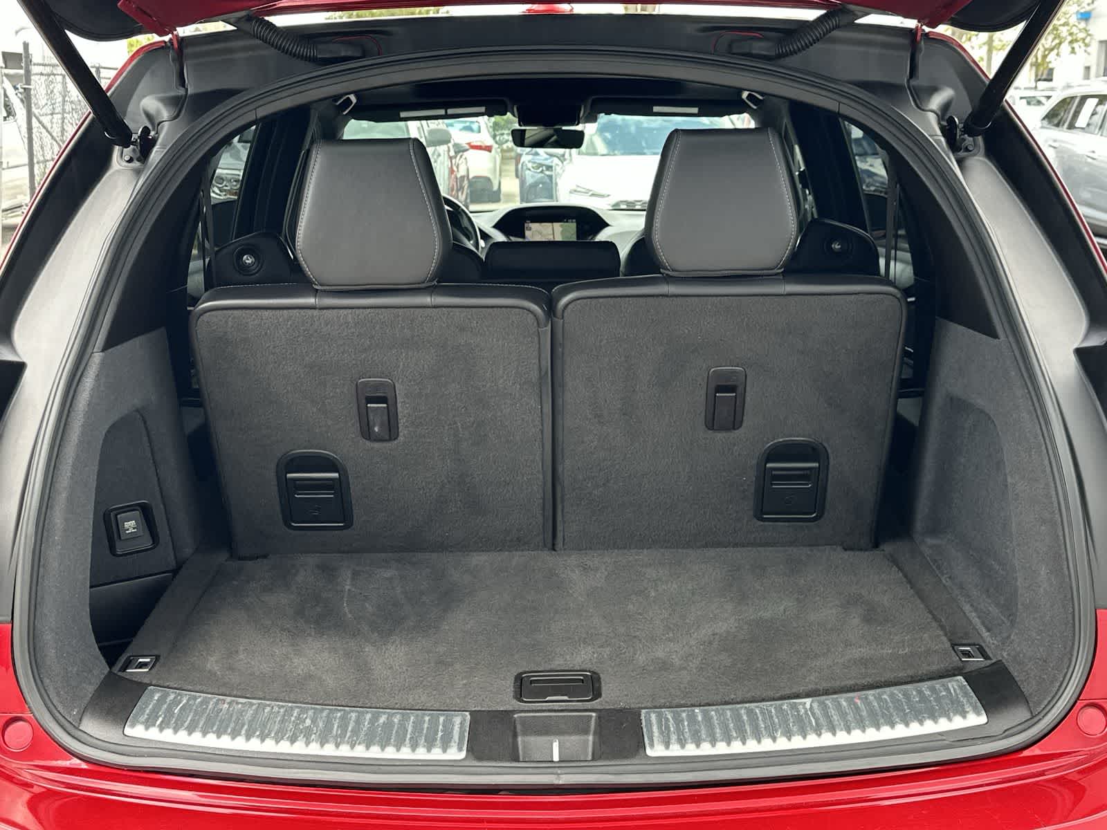 Thumbnail: 2019 Acura MDX - 19