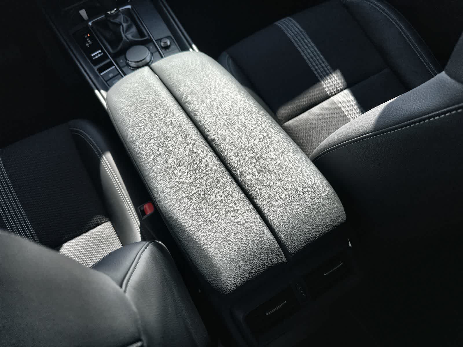 Thumbnail: 2026 Mazda CX-50 - 22