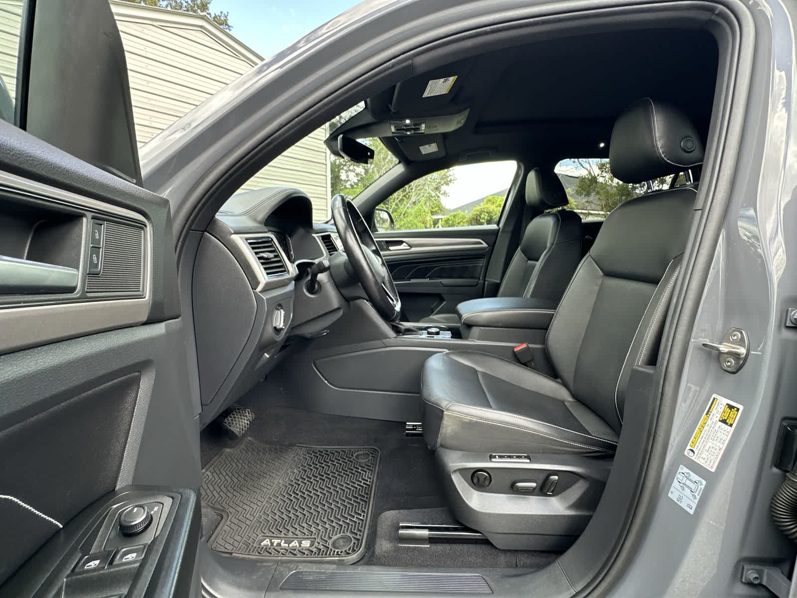 Thumbnail: 2020 Volkswagen Atlas - 2