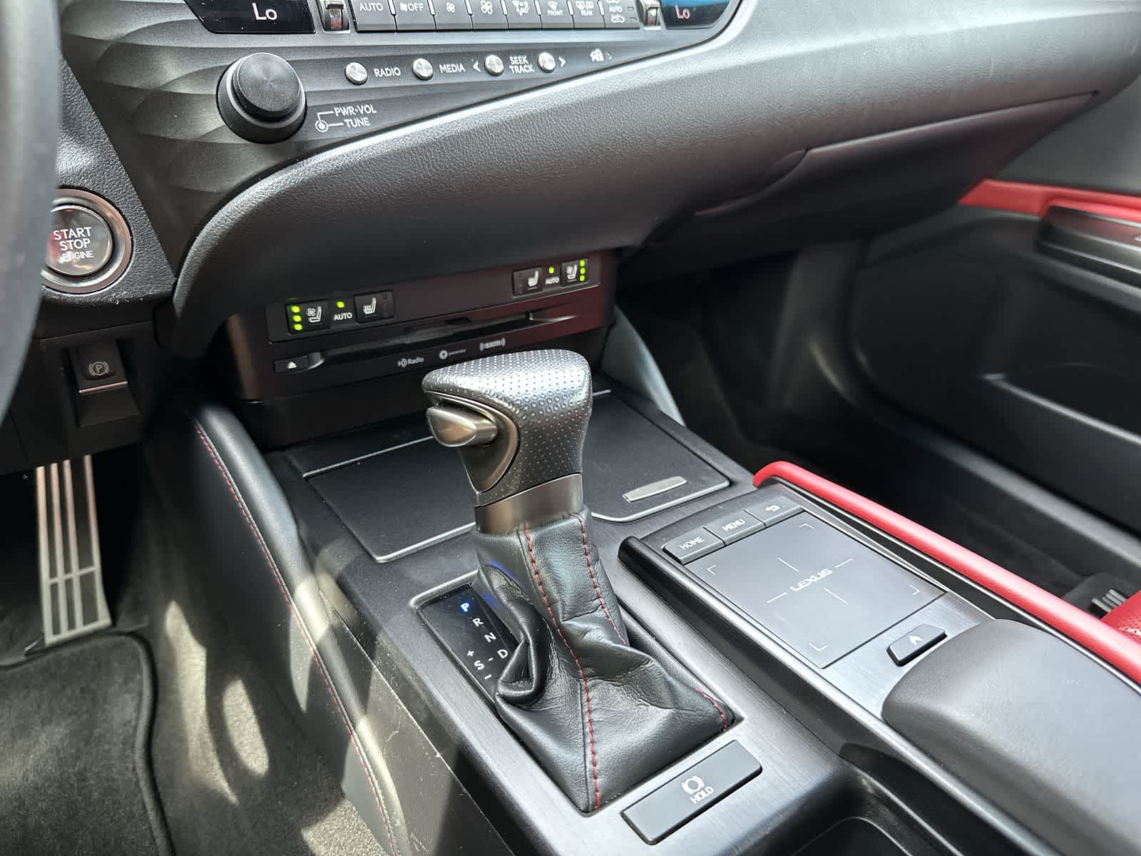 Thumbnail: 2019 Lexus ES - 23