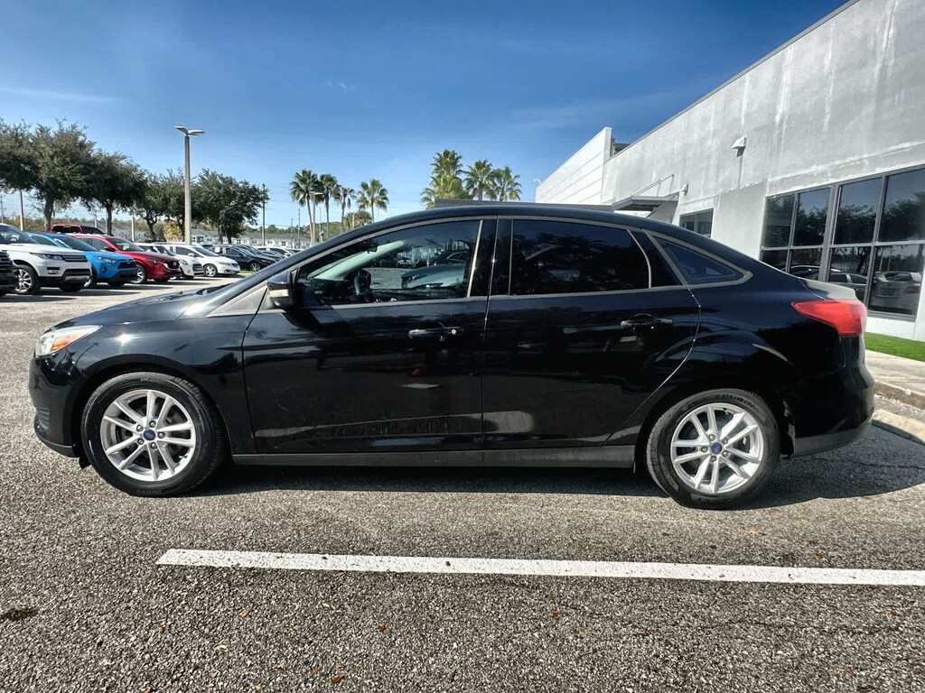 Used 2016 Ford Focus SE Sedan