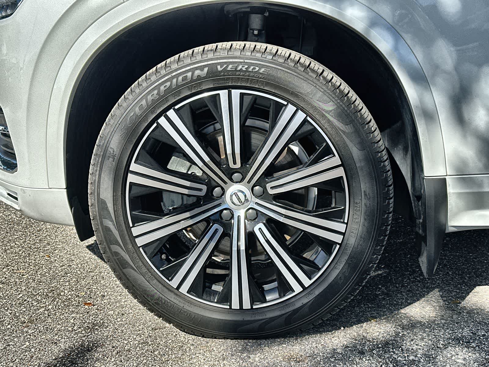 Thumbnail: 2020 Volvo XC90 - 8