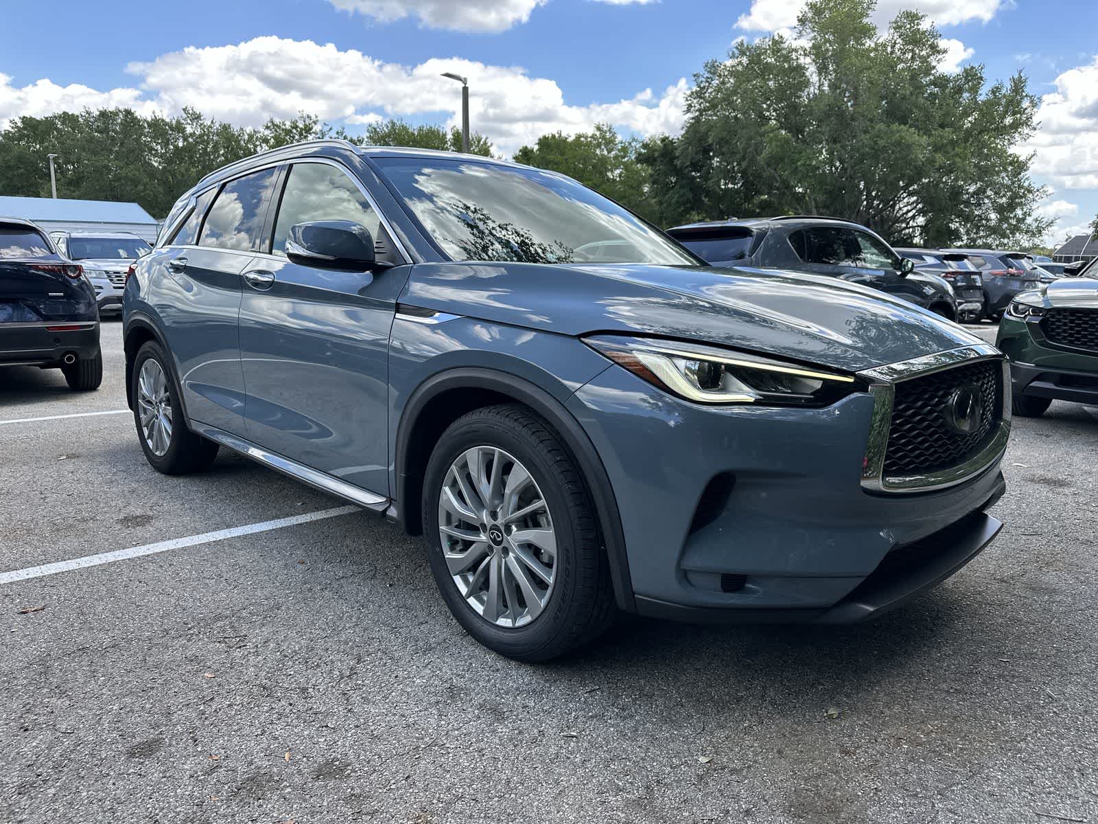 Thumbnail: 2023 INFINITI QX50 - 9