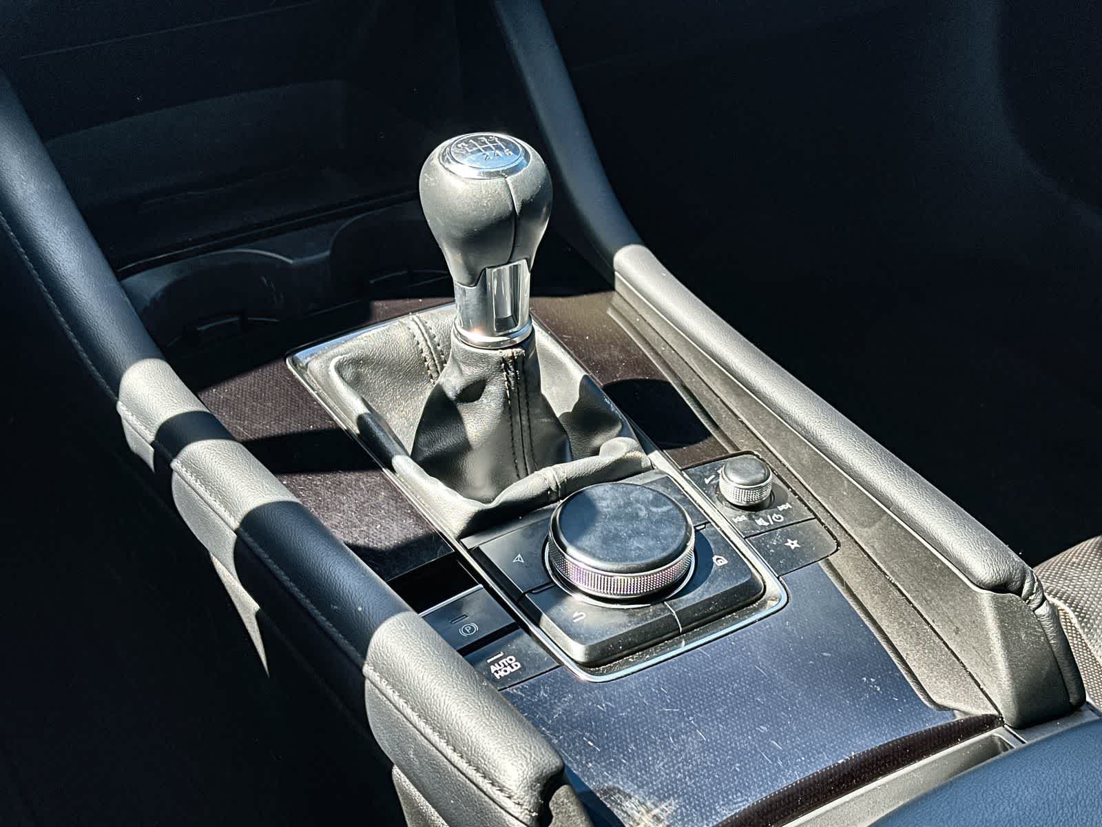 Thumbnail: 2025 Mazda Mazda3 - 23