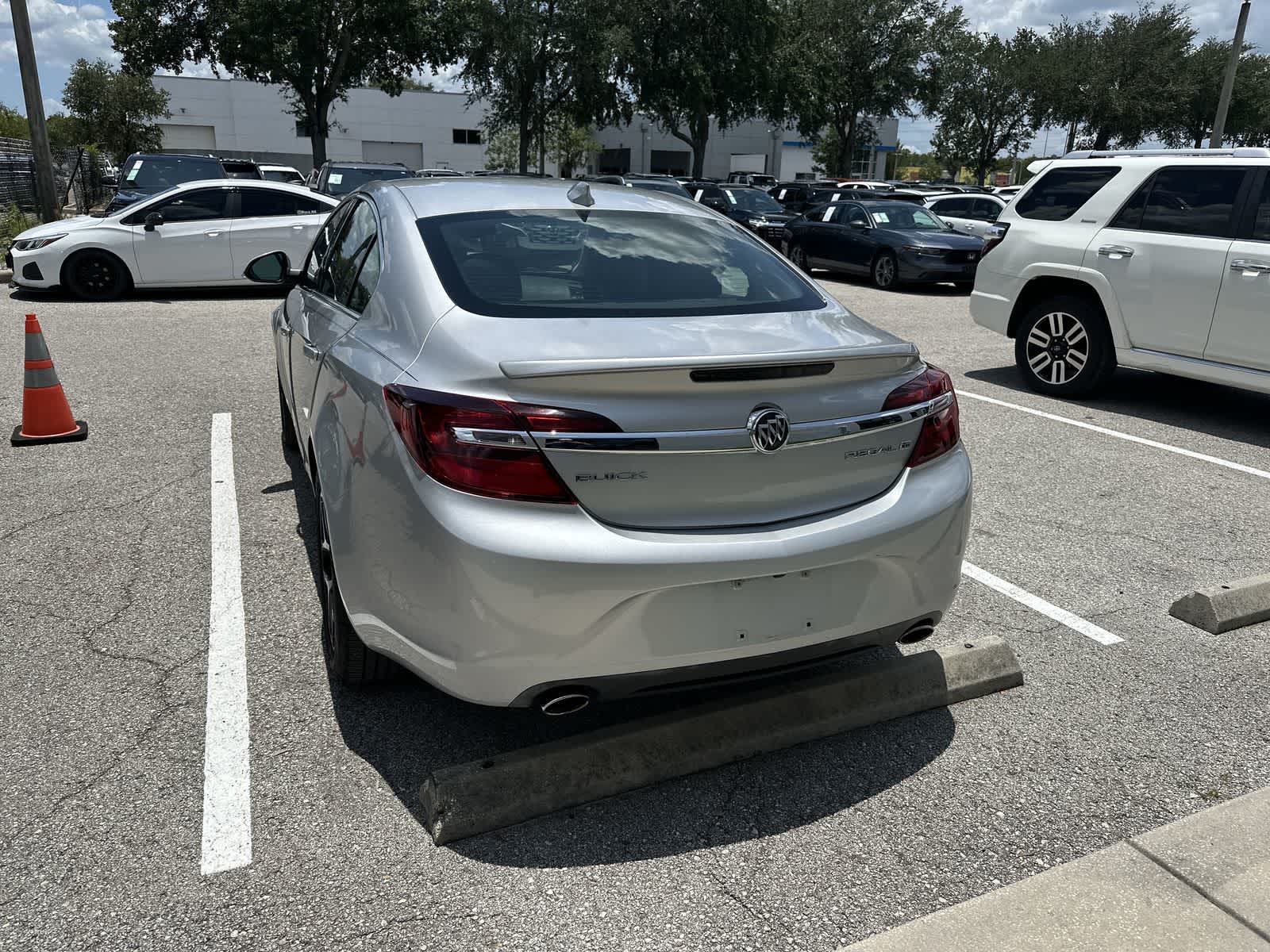 Thumbnail: 2017 Buick Regal - 5