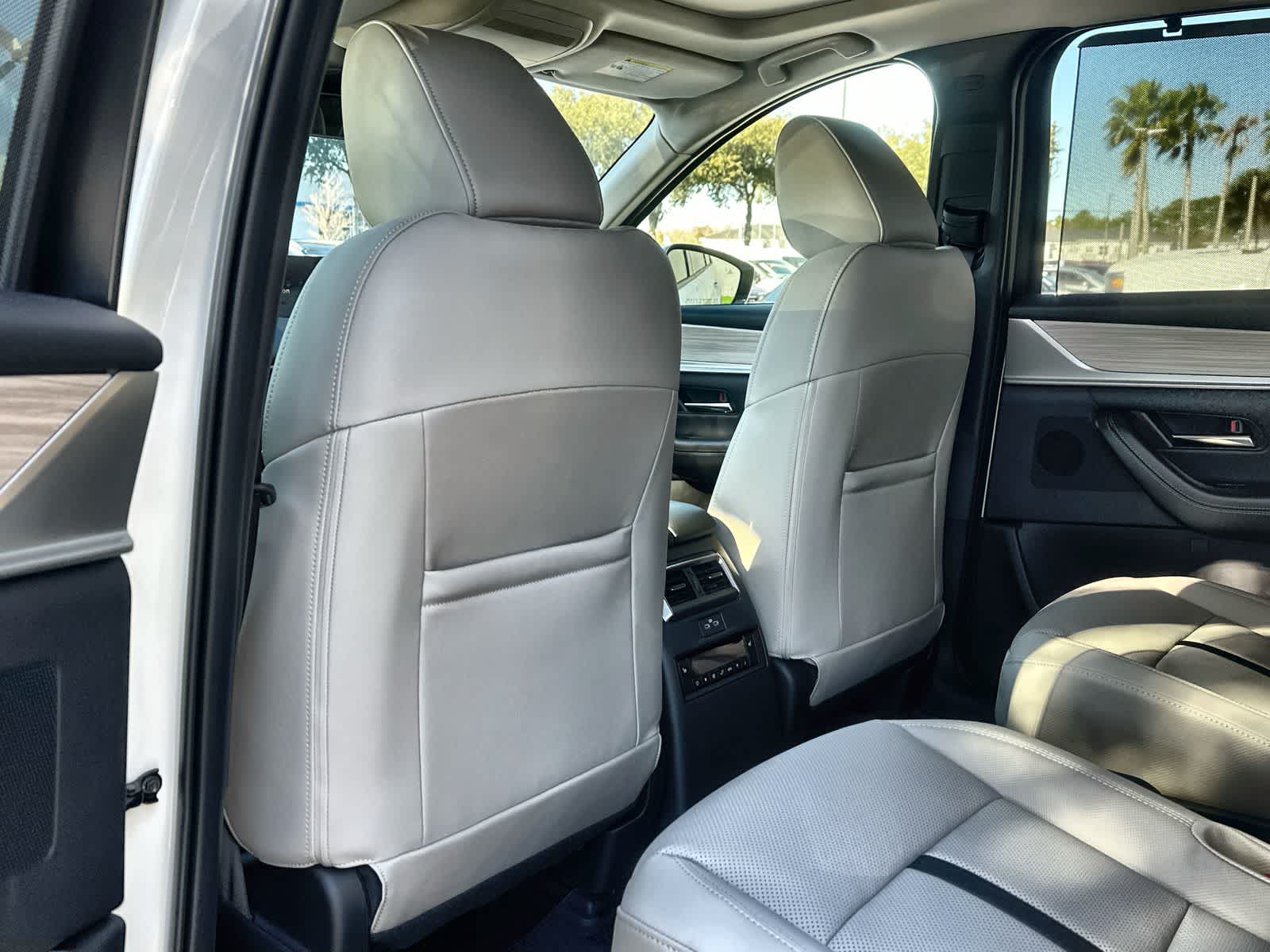 Thumbnail: 2026 Mazda CX-90 - 12