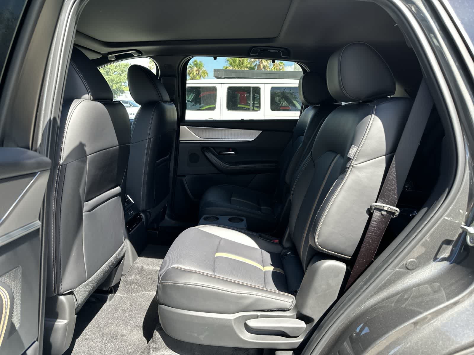 Thumbnail: 2026 Mazda CX-90 - 4