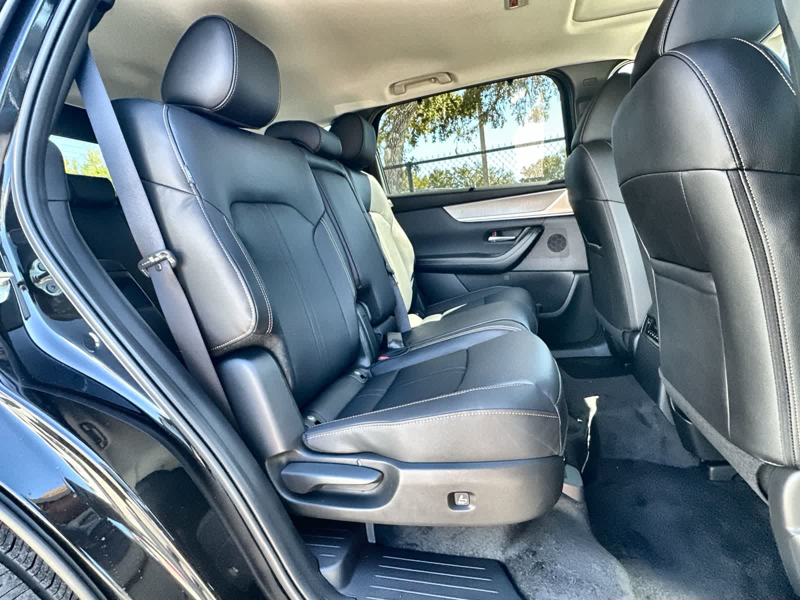 Thumbnail: 2026 Mazda CX-90 - 19