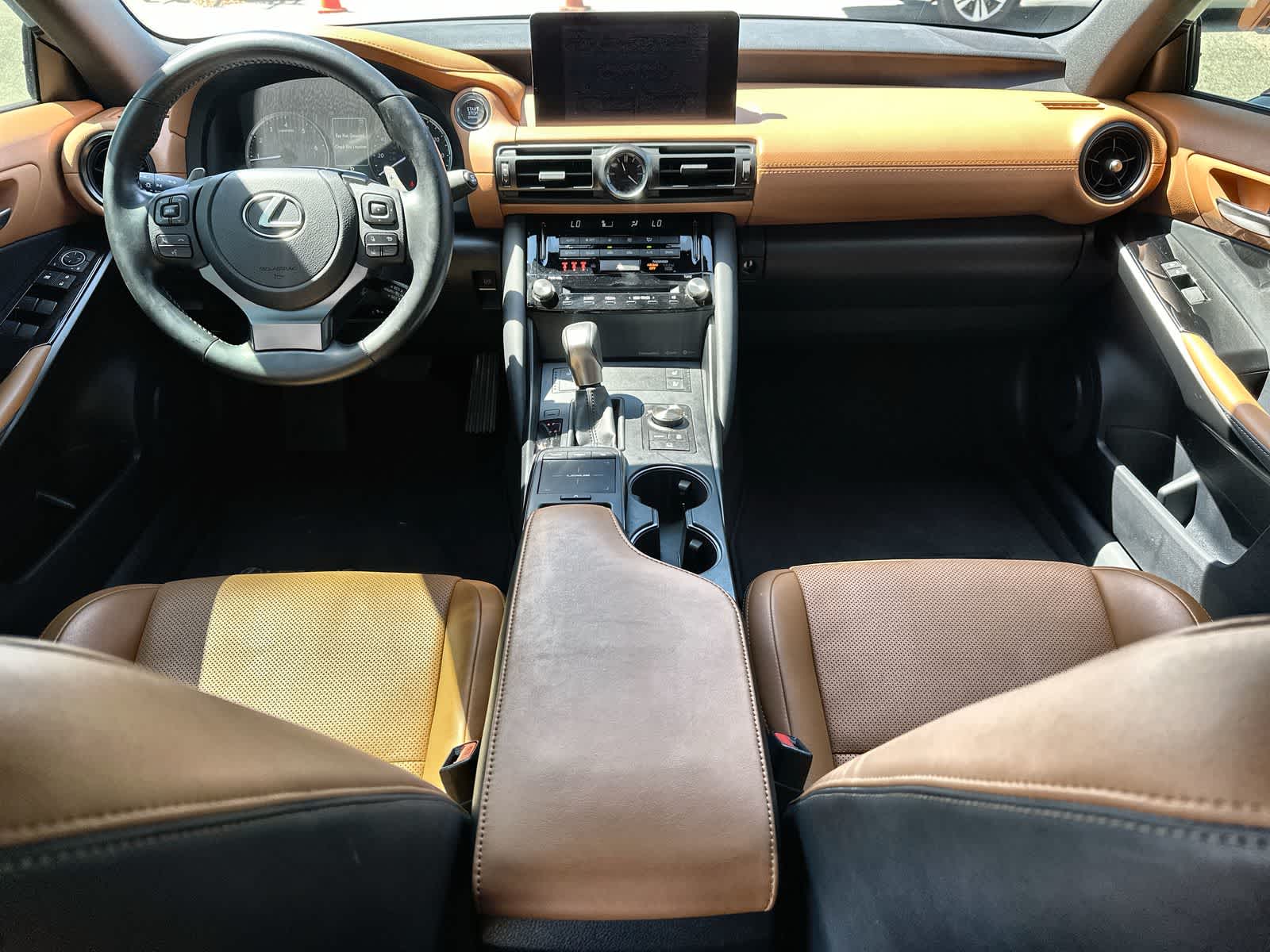 Thumbnail: 2025 Lexus IS - 21