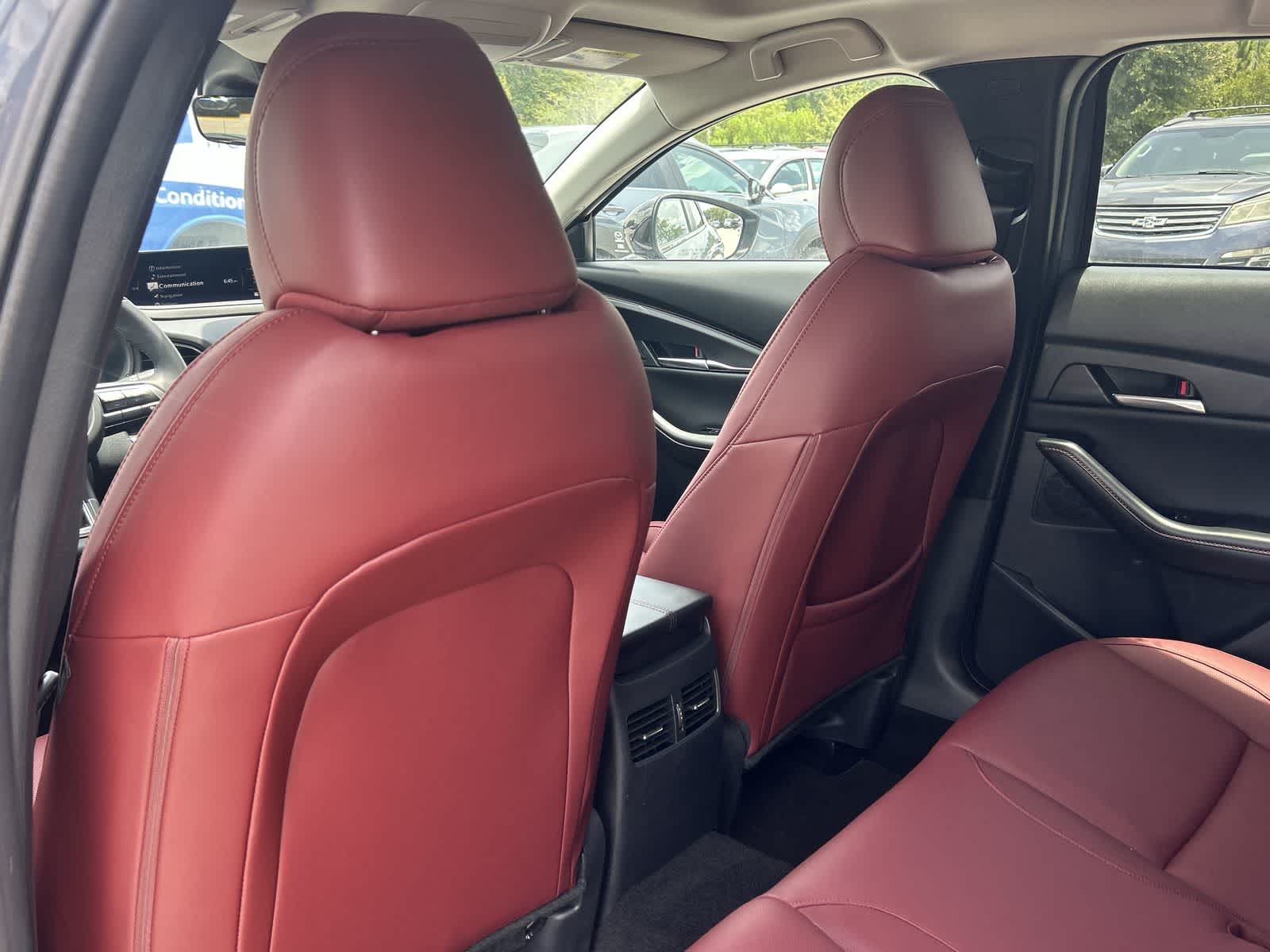2025 Mazda CX-30 Carbon 12