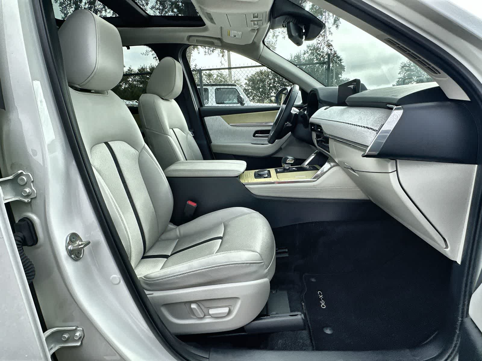 Thumbnail: 2025 Mazda CX-90 - 14