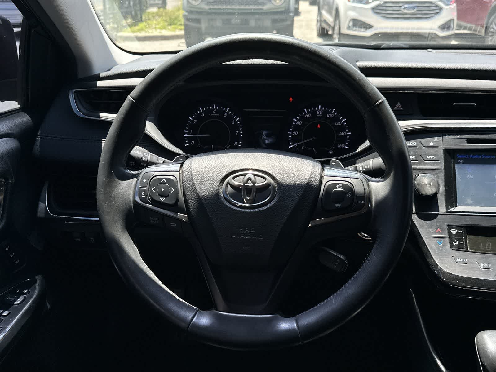 Thumbnail: 2015 Toyota Avalon - 13