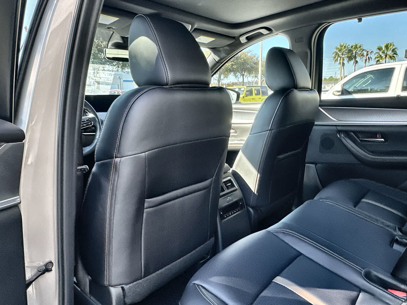 Thumbnail: 2026 Mazda CX-90 - 12