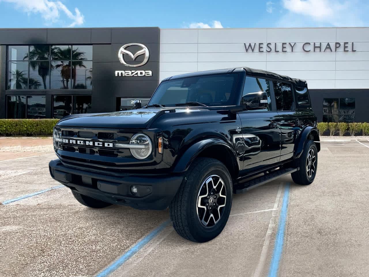Thumbnail: 2022 Ford Bronco - 1