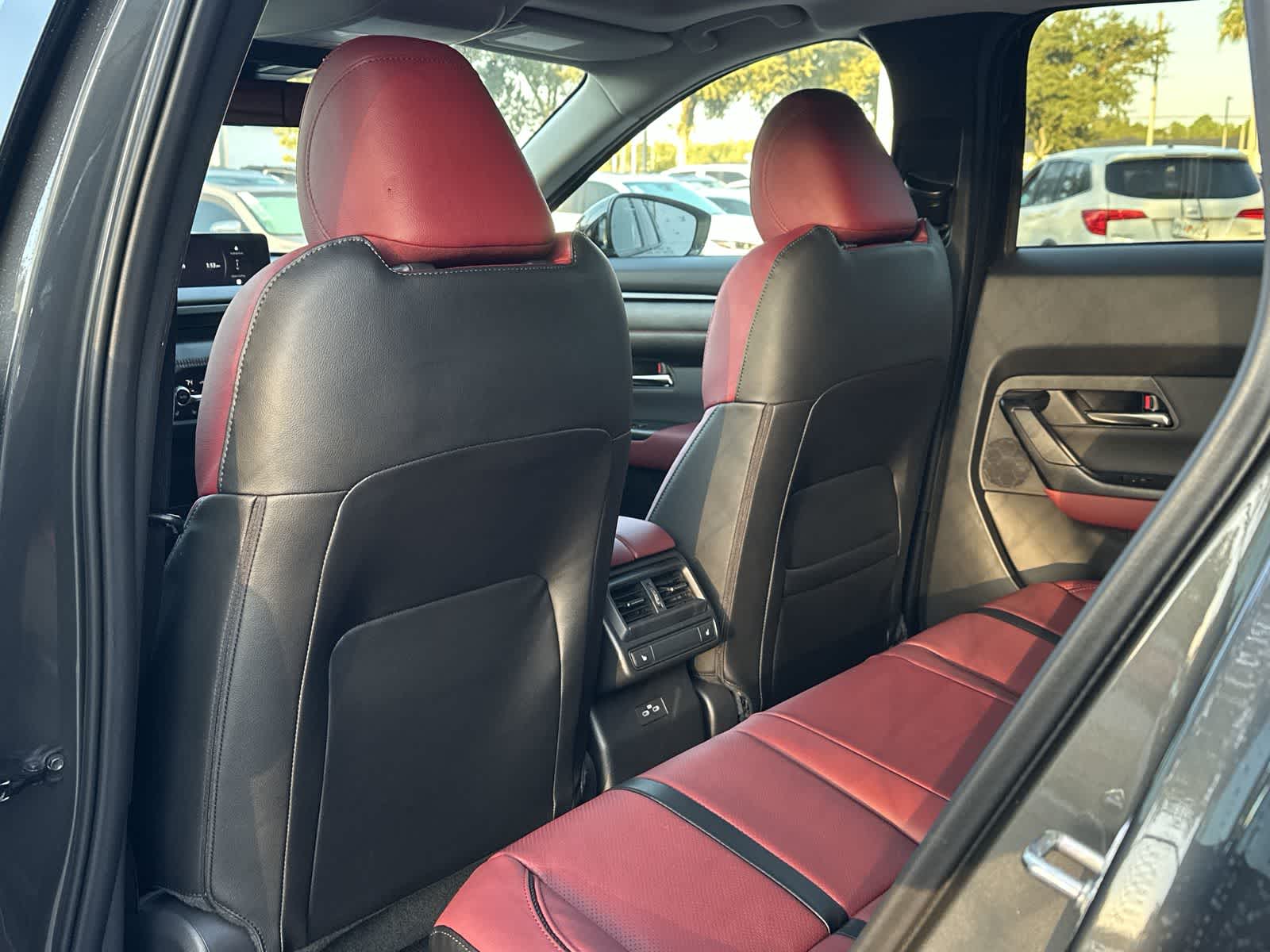 Thumbnail: 2026 Mazda CX-50 - 12