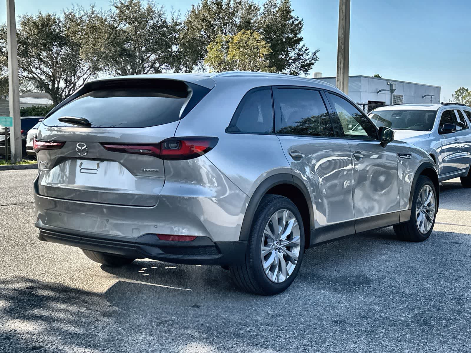 Thumbnail: 2026 Mazda CX-90 - 8