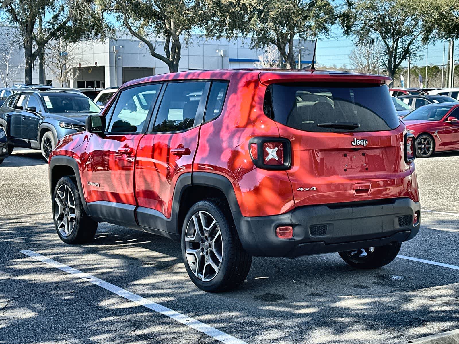 Thumbnail: 2020 Jeep Renegade - 6