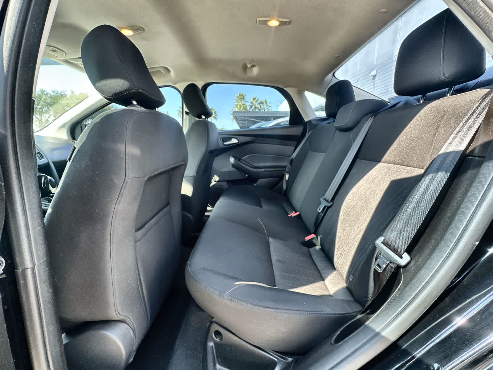 Thumbnail: 2016 Ford Focus - 13