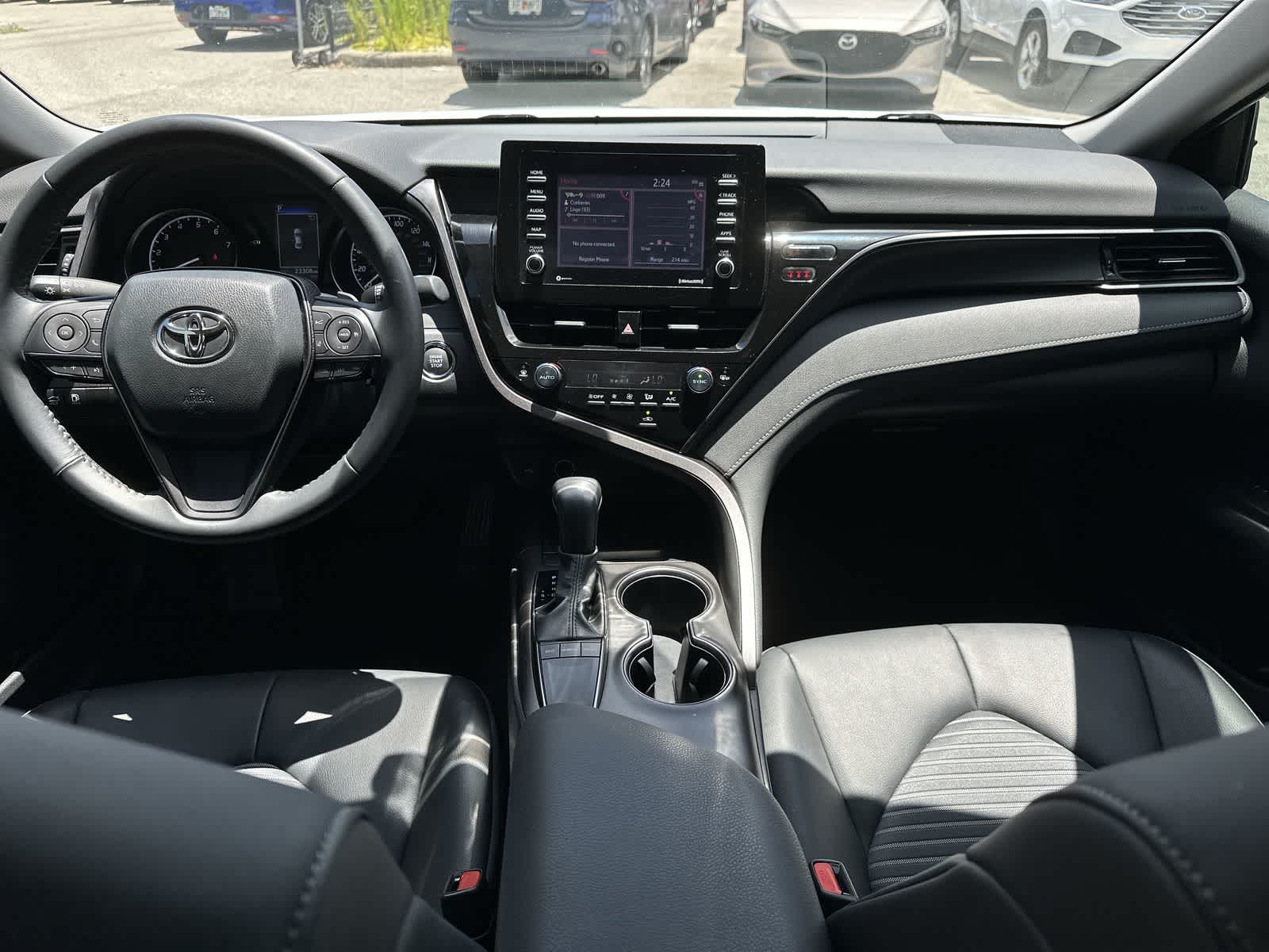 Thumbnail: 2023 Toyota Camry - 10