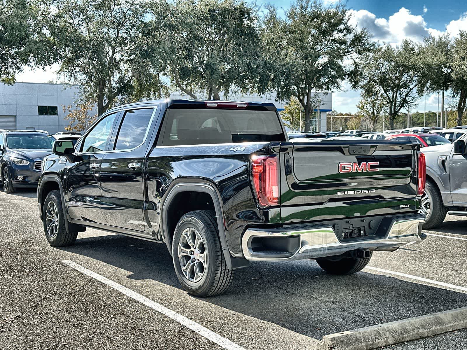 Thumbnail: 2024 GMC Sierra 1500 - 4