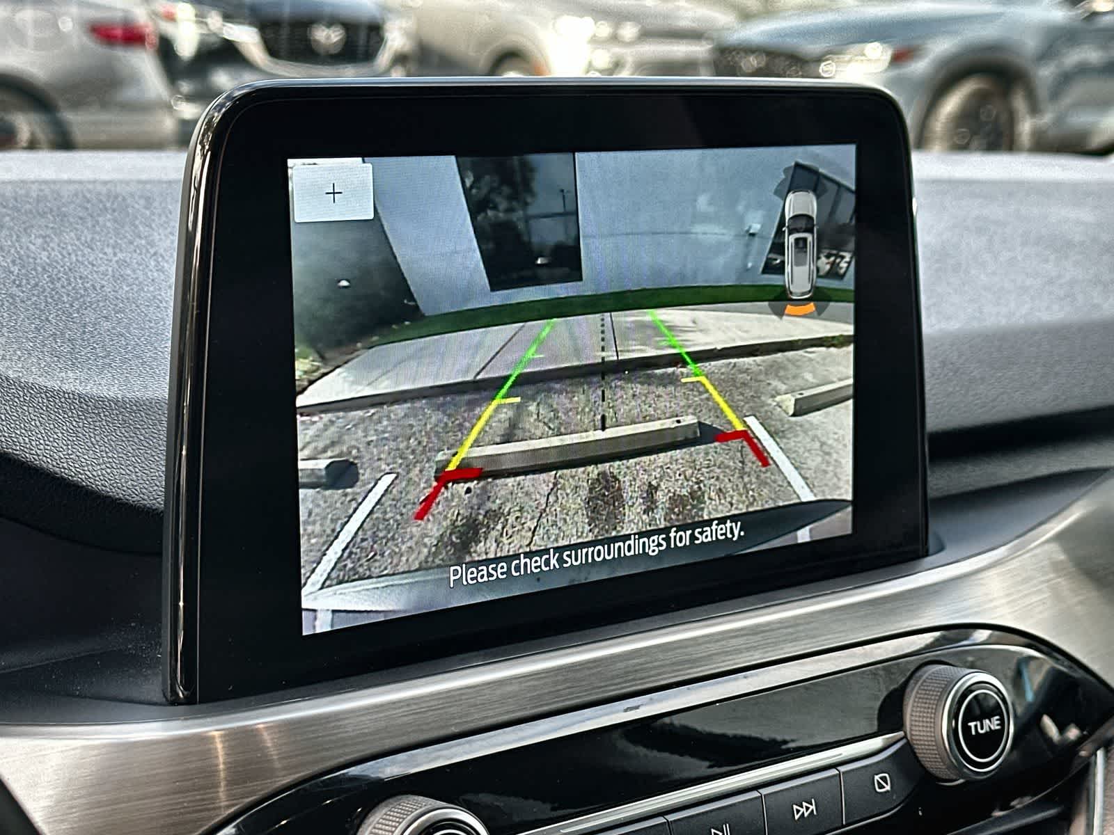 Thumbnail: 2022 Ford Escape - 27