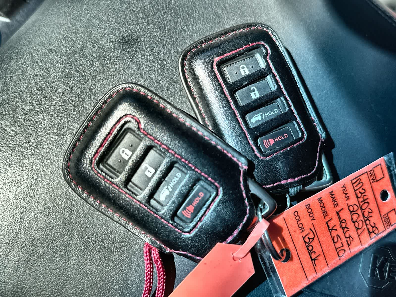 Thumbnail: 2021 Lexus LX - 20