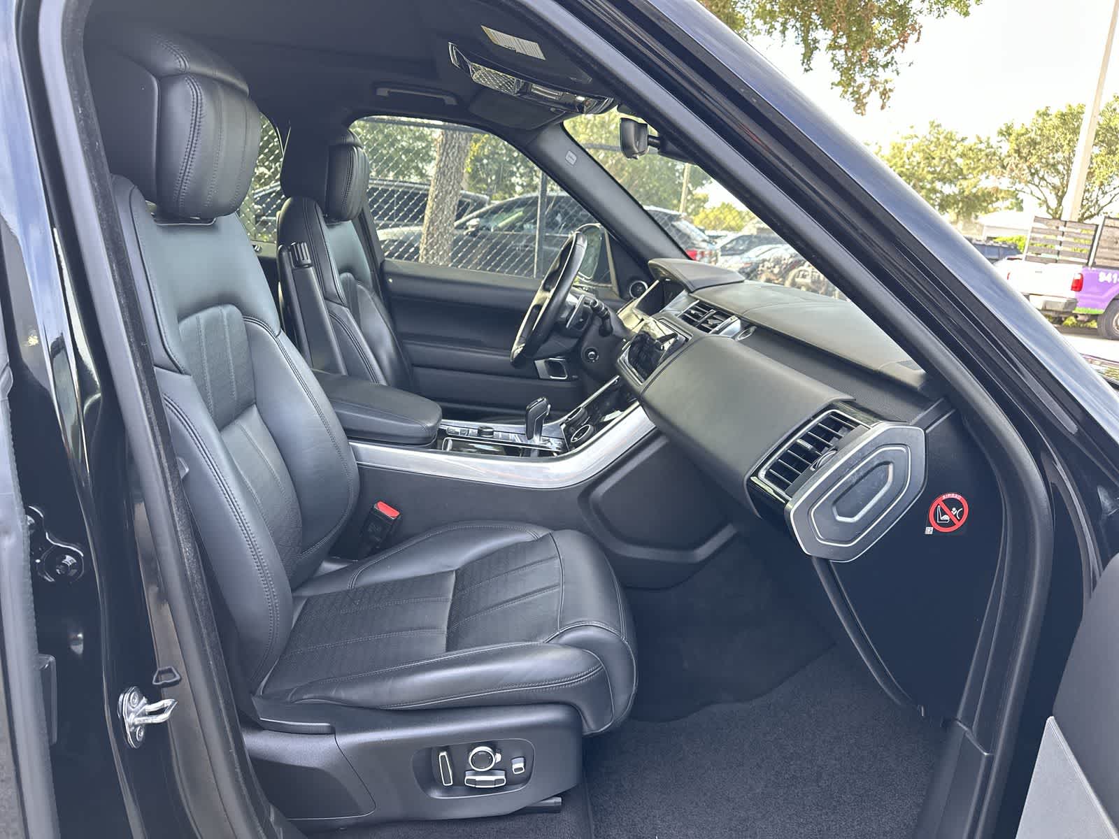 Thumbnail: 2018 Land Rover Range Rover Sport - 14
