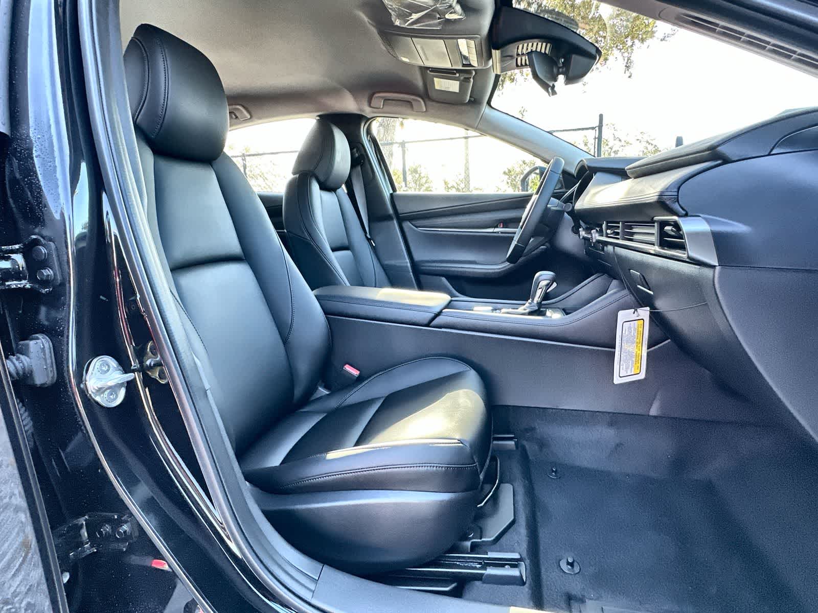 Thumbnail: 2026 Mazda Mazda3 - 9