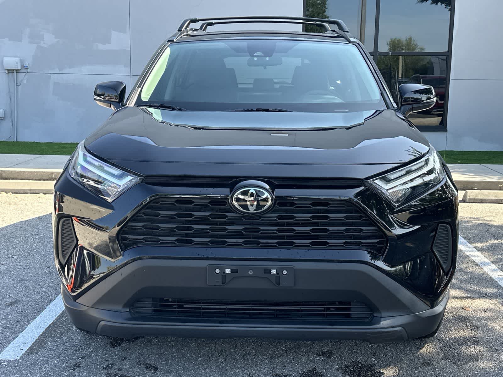 Thumbnail: 2023 Toyota RAV4 - 12