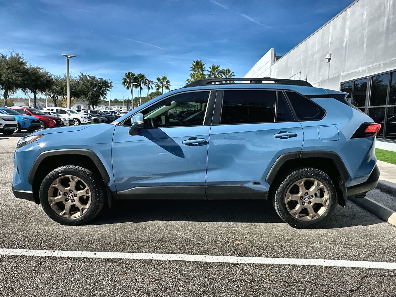 Thumbnail: 2023 Toyota RAV4 - 3