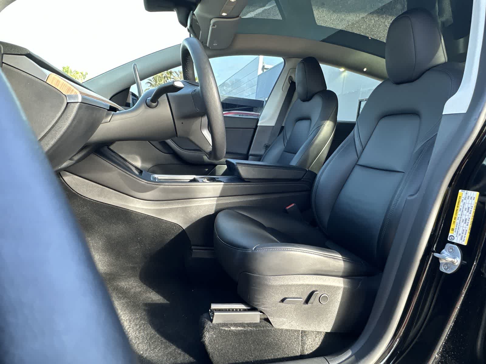 Thumbnail: 2022 Tesla Model Y - 3