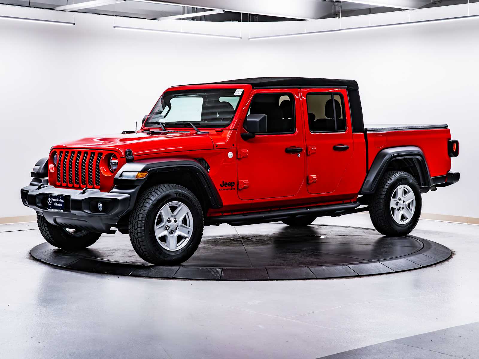 used 2020 Jeep Gladiator car, priced at $19,198