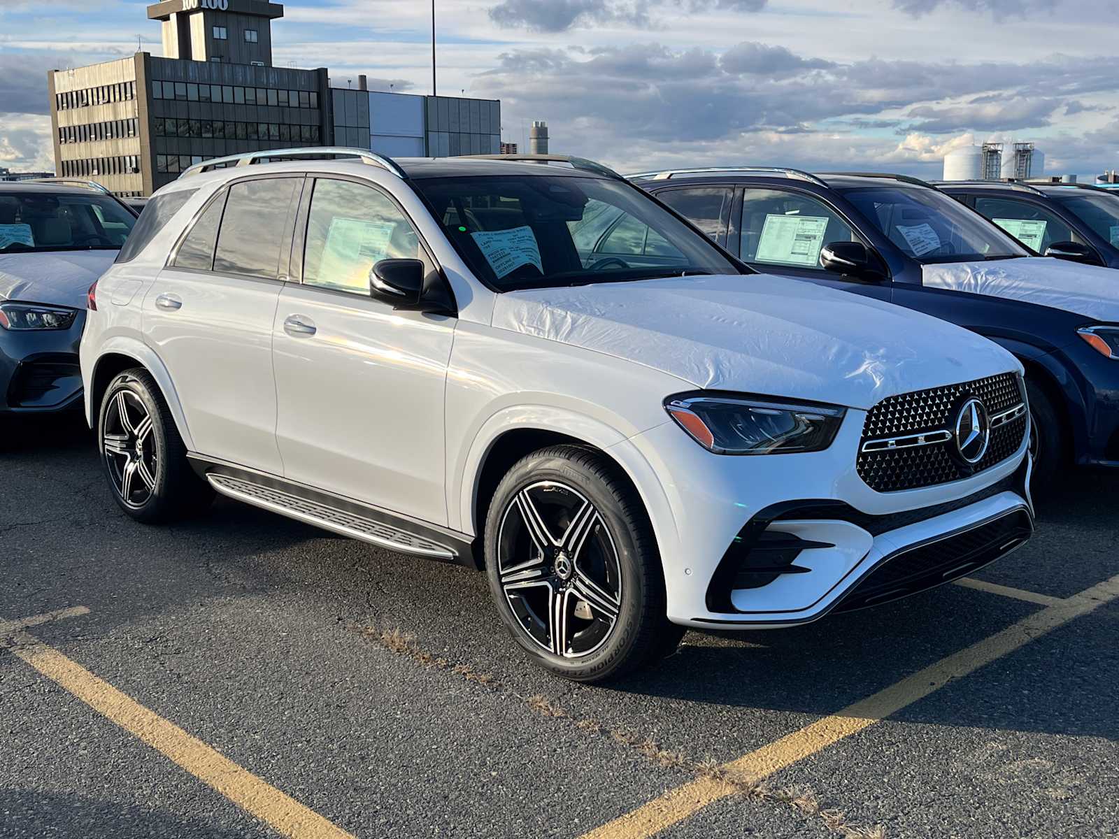 2026 Mercedes-Benz GLE GLE450's photo